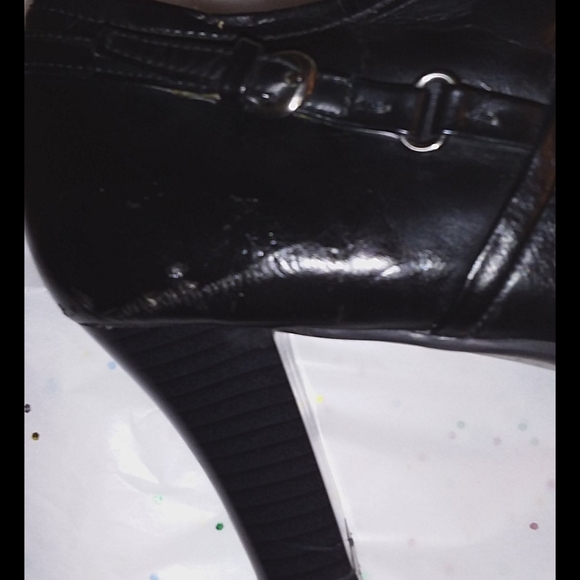 ✅2/$15✅ Woman’s Black dress shoes with heels! size 11M - Picture 7 of 8